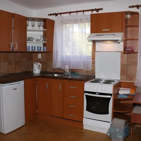 U Toma Slapy Chata Nalzovice